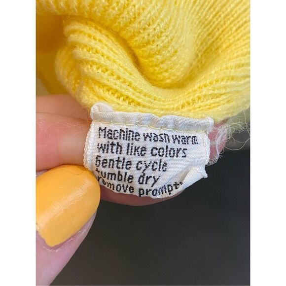 ARROW Casual Wear VNTG Yellow V-Neck Sweater Vest Women’s Size L - Picture 3 of 6